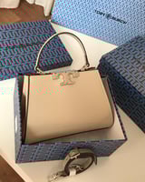 شنط توري بورش