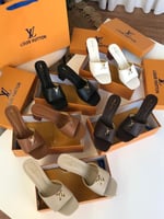 شوزات كعب لويس فيتون