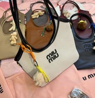 شنط ميو ميو