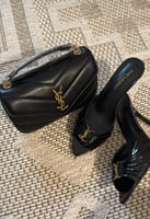 طقم سان لوران