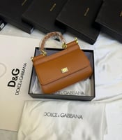 شنطة دولتشي غابانا