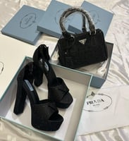 طقم مع جميع الملحقات