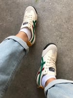 شوزات تايقر