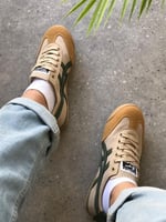 شوزات تايقر