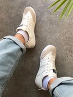 شوزات تايقر