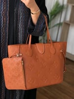 شنط لويس فيتون