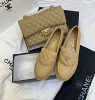 طقم مع جميع الملحقات