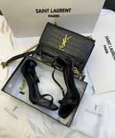 طقم مع جميع الملحقات