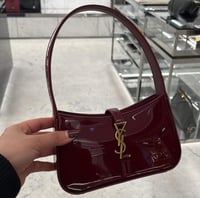 شنط سان لوران