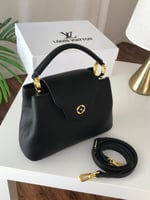 شنط لويس فيتون