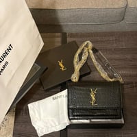 شنط سان لوران