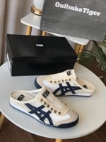 شوزات تايقر