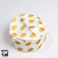 طاقية جنيهات ذهبي