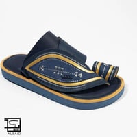 حذاء شرقي M/7