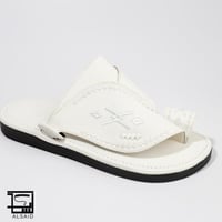 حذاء شرقي طبي M/3