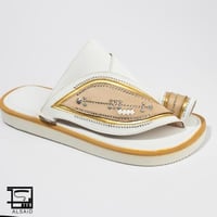 حذاء شرقي M/14