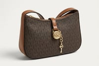 بني بتفاصيل جملي