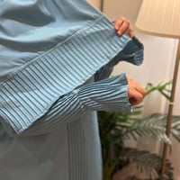 شرشف صلاة نسائي بكسرات أمامية لون عنابي خامة باردة...