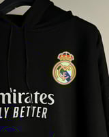 هودي ريال مدريد اللون الاسود