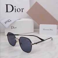 نظارة ديور شمسية