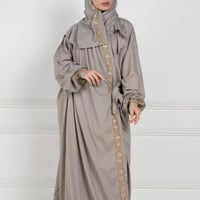 شرشف صلاة نسائي بارد بتطريز ناعم