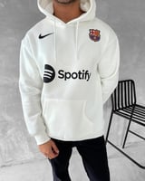 هودي برشلونه الابيض