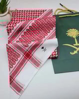 شماغ ملكي خاص لون فاتح الإصدار الاخير