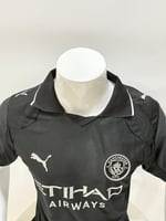 مانشستر سيتي 25-26 الطقم الثالث