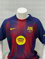 برشلونة 25-26 الطقم الاساسي