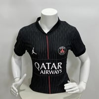 باريس 25-26 الطقم الرابع