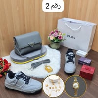 طقم نسائي ماركه برادا