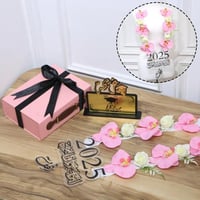 بوكس تخرج بكوس طوق مع استند تخرج