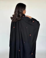 عباية تطريز نجوم