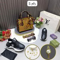 طقم نسائي ماركة لويس فيتون