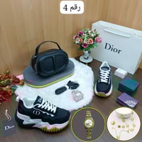 طقم نسائي ماركة ديور فخامة جلديه عاليه