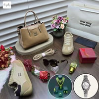 طقم نسائي ماركة ميوميو كامل نفس الصورة