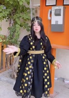 فستان يوم التاسيس منقط ذهبي