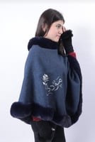 شال نسائي لون كحلي شتوي تطريز الاسم حسب رغبتك