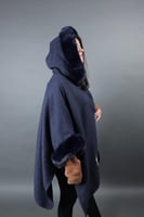 شال نسائي لون كحلي شتوي تطريز الاسم حسب رغبتك