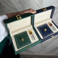 علبة جلد مربع أوقيه+ ربع توله