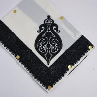 شال كشميري فاخر - تصميم أنيق بخامة عالية الجودة