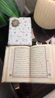 مصحف مغلف بقماش بورود جميله