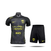 طقم الاتحاد الجديد الثالث 2025 لون اسود