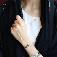 طقم نسائي اسورة وخاتم لون ذهبي