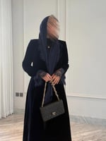 عبايه مخمل بقصه رسمية أنيقة
