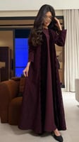 عباية مخمل كوري مع دانتيل قيطان
