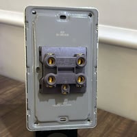 مفتاح مكيف 45 امبير فضي 7*14 ضمان 25 سنة