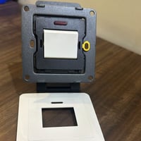 مفتاح مكيف 45 امبير ابيض ضمان 25 سنة