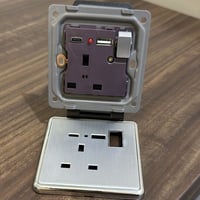 فيش USB+تايب C فضي 13 امبير ضمان 25 سنة