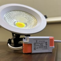 سبوت لايت كوب 15 واط 14 سم 1/3 ثلاثة لون ضمان 2 سن...